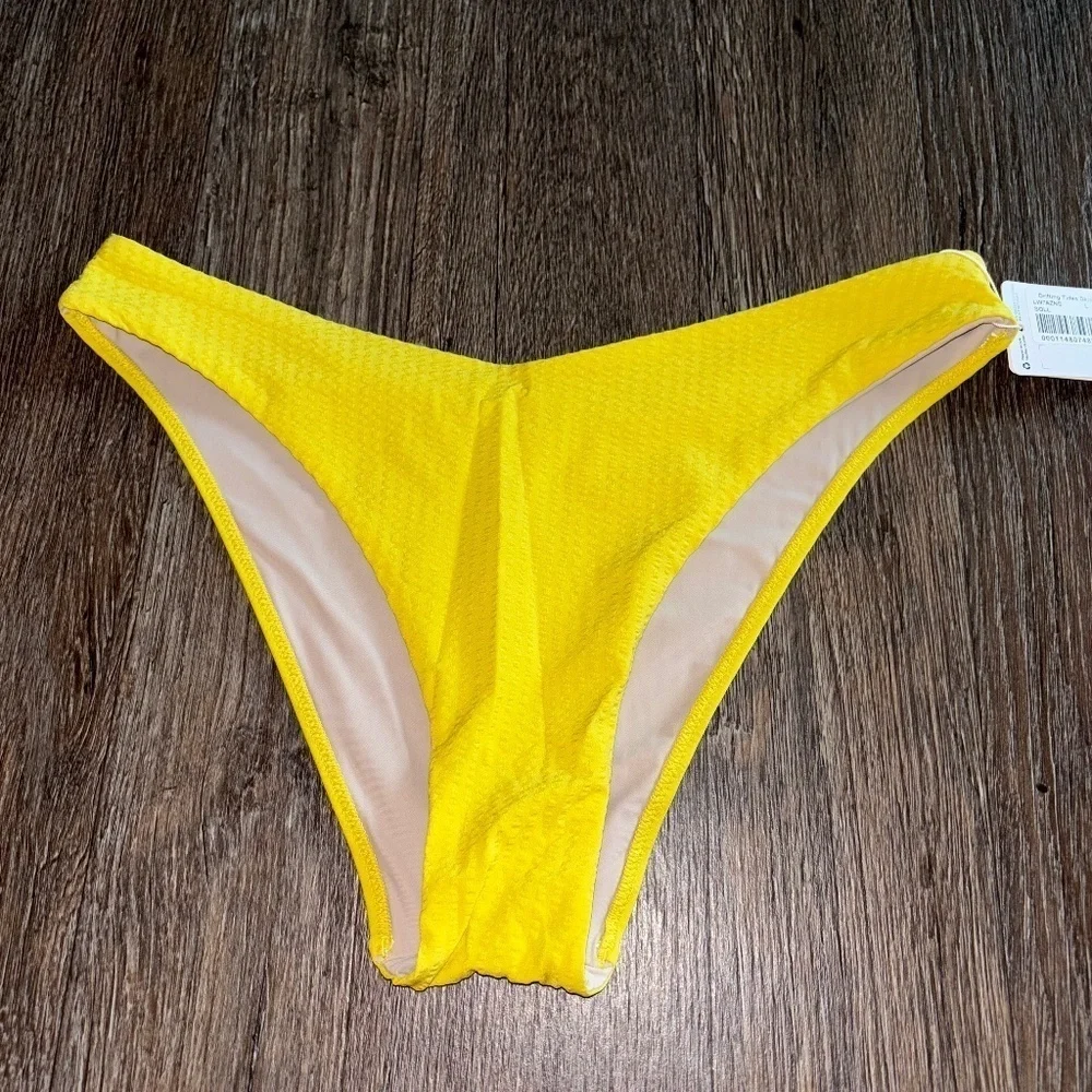 NWT Lululemon Drifting Tides Skimpy Bottom large